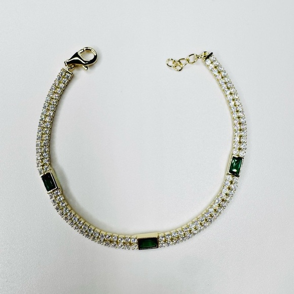 18K Gold and Sterling Silver Emerald Stone Bracelet - Picture 1 of 4